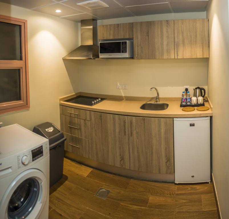 Burj Alhayat Hotel Suites Olaya Rijad Zewnętrze zdjęcie
