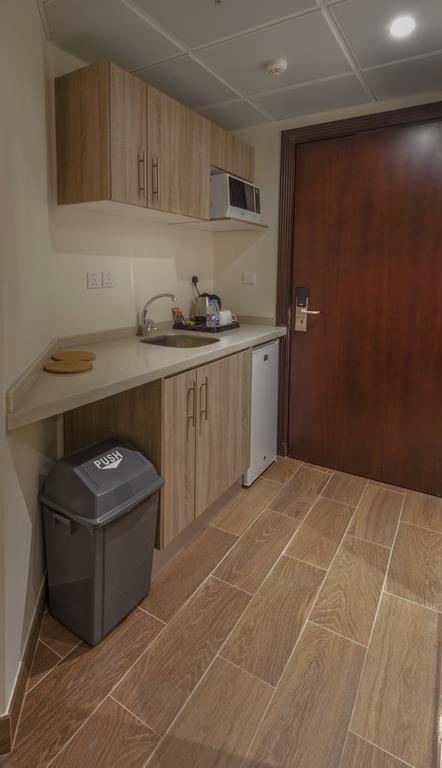 Burj Alhayat Hotel Suites Olaya Rijad Zewnętrze zdjęcie